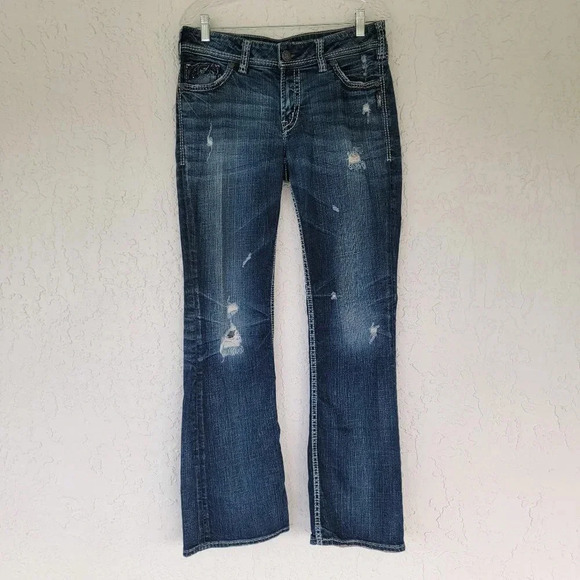 Silver Jeans Denim - Lightly Distressed Silver Jeans Women's Boot Cut in Blue